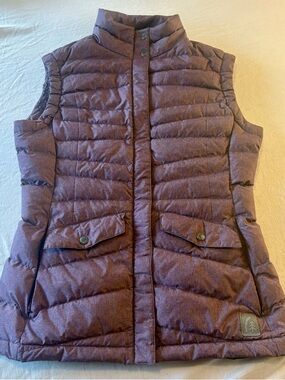 Quilted goose down lightweight Sleeveless Vest in Plum
